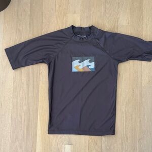 Billabong Dark Gray Rash Guard with Wave Design